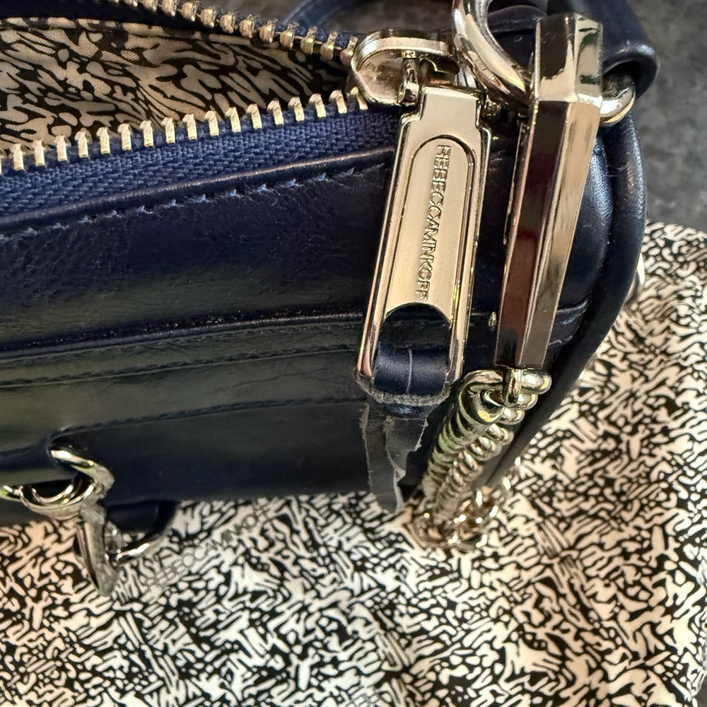 Rebecca Minkoff leather crossbody bag - Picture 5 of 5